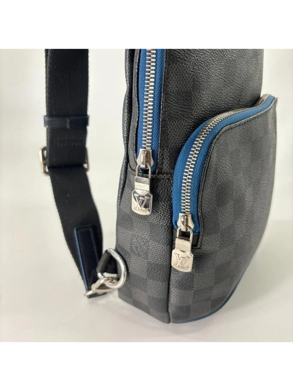 Louis Vuitton Damier Graphite Sling Bag
